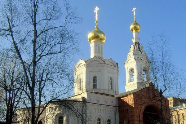 Рабочая группа при Патриархе Московском и всея Руси прокомментировала рекомендации властей воздержаться от посещения религиозных объектов