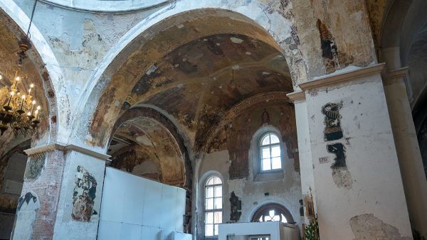 В храме прп. Василия Исповедника закончился очередной этап реставрационных работ.
